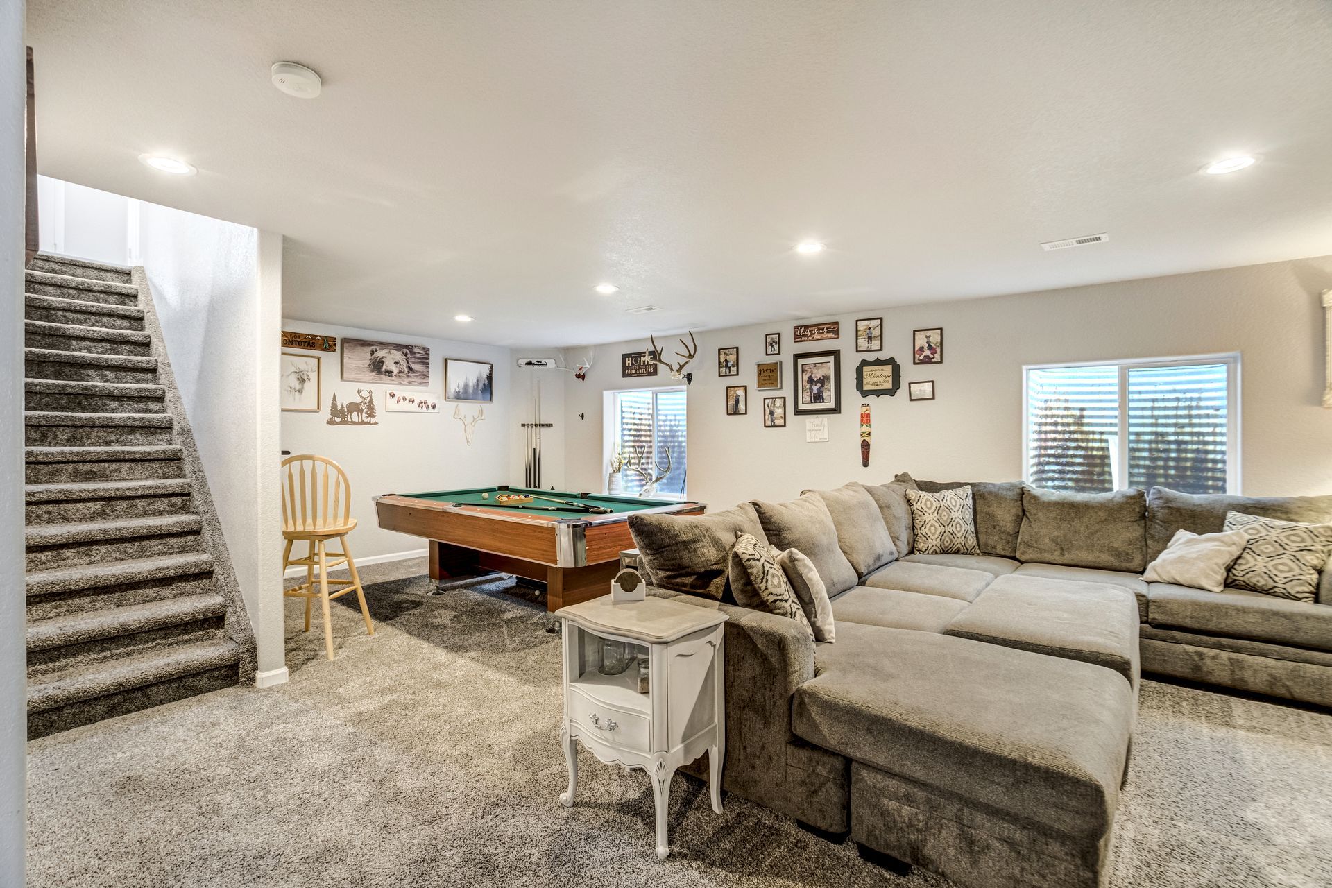 4880 Warbler Court