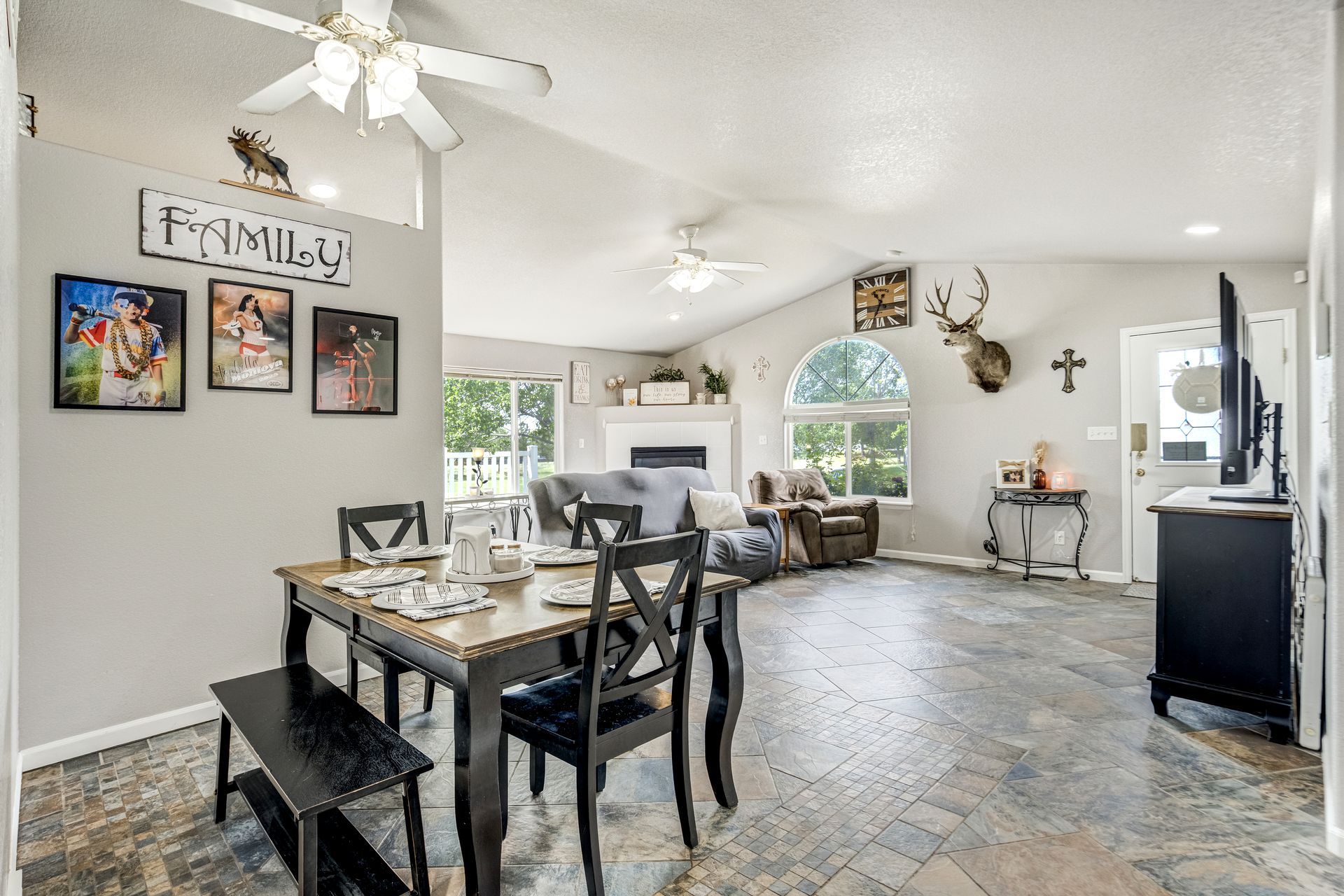 4880 Warbler Court