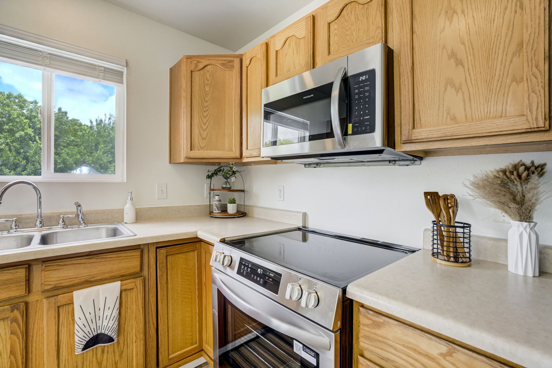 3743 Pronghorn Lane