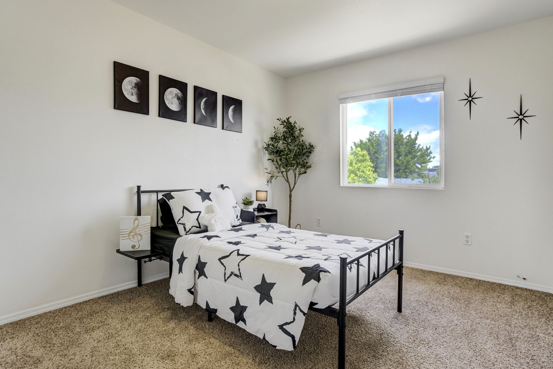 3743 Pronghorn Lane