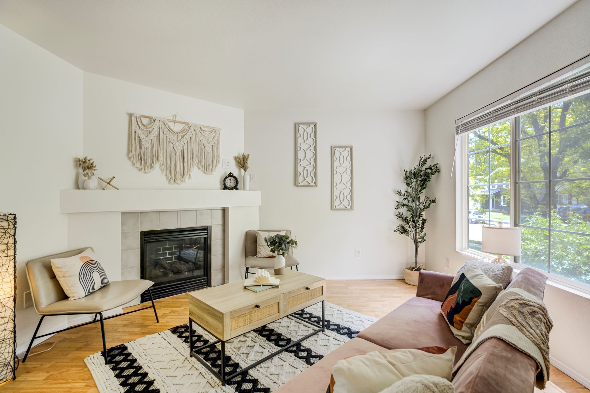 3743 Pronghorn Lane