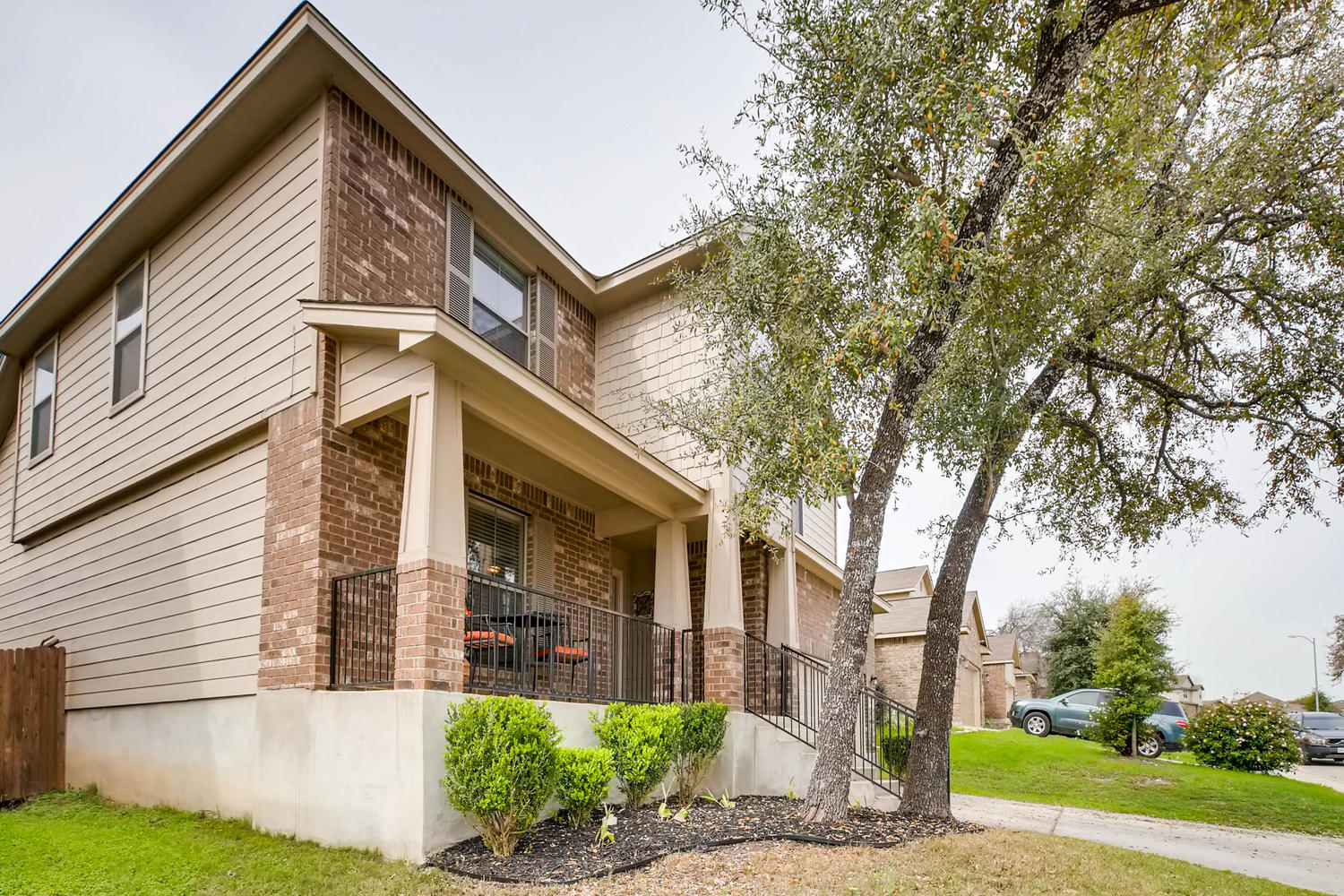 10606 Black Wolf Bay