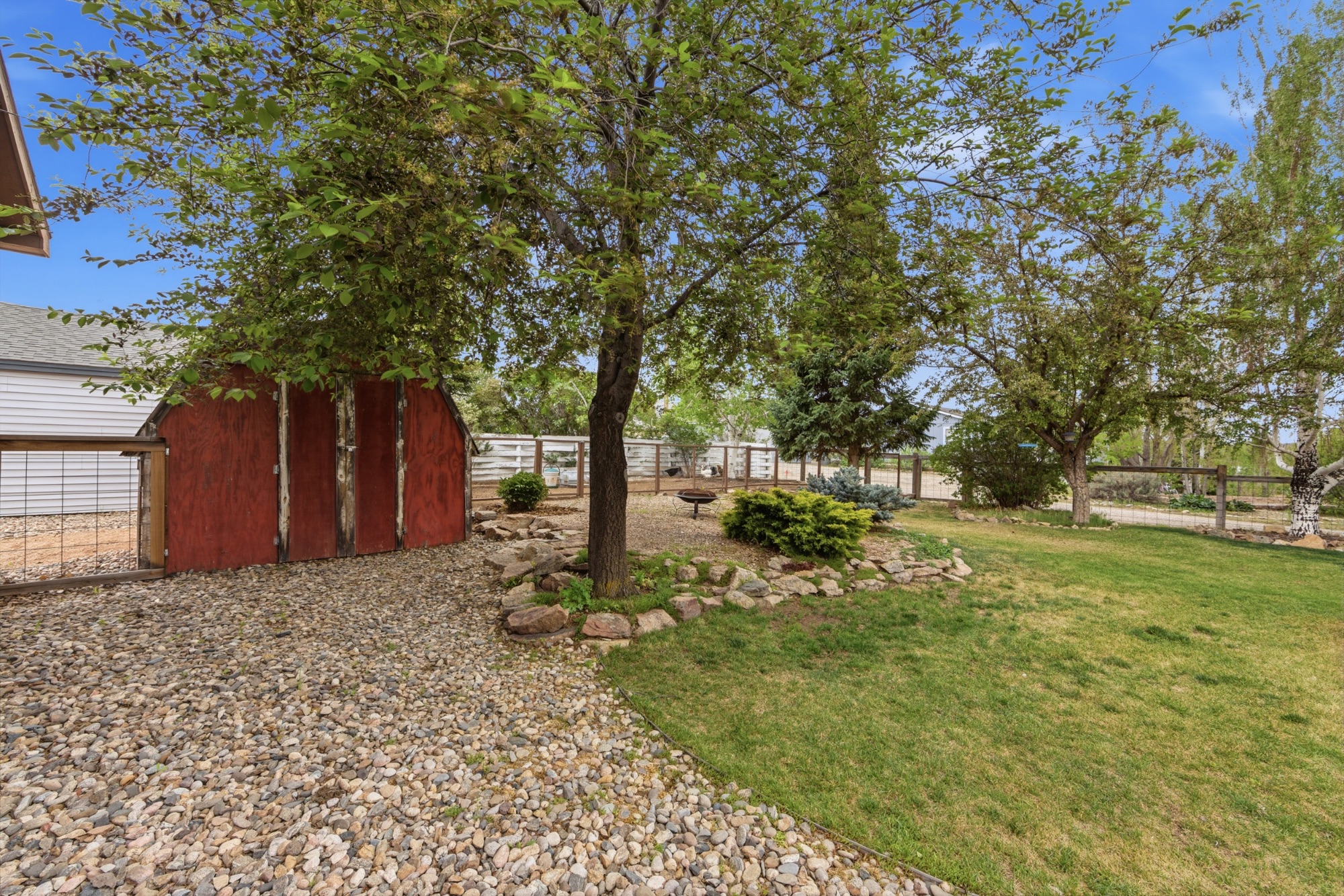 202 S 9TH Street