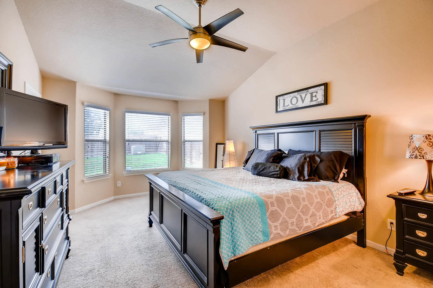 10606 Black Wolf Bay