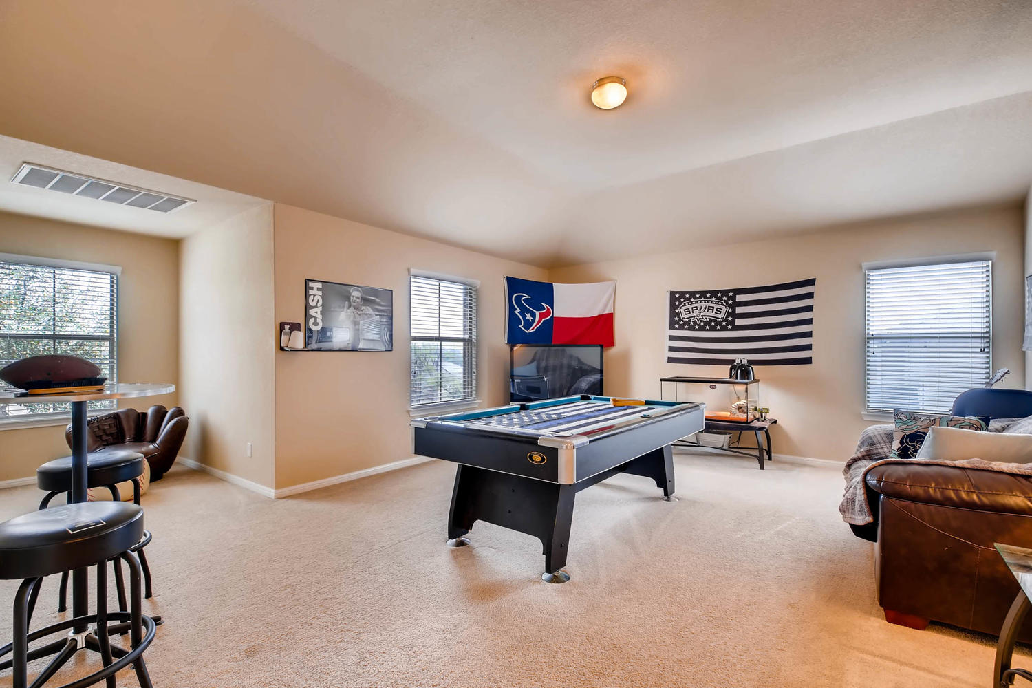 10606 Black Wolf Bay
