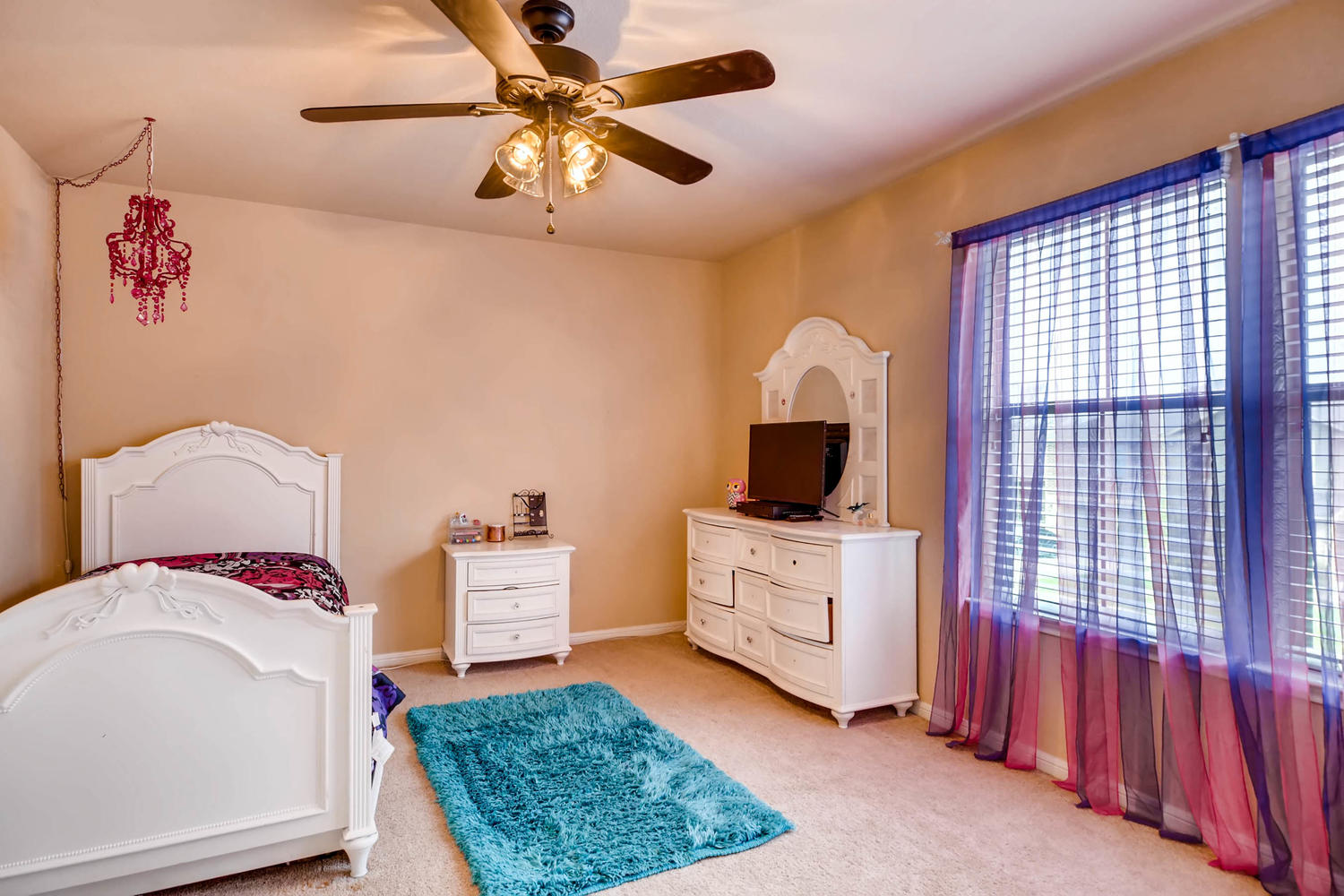 10606 Black Wolf Bay