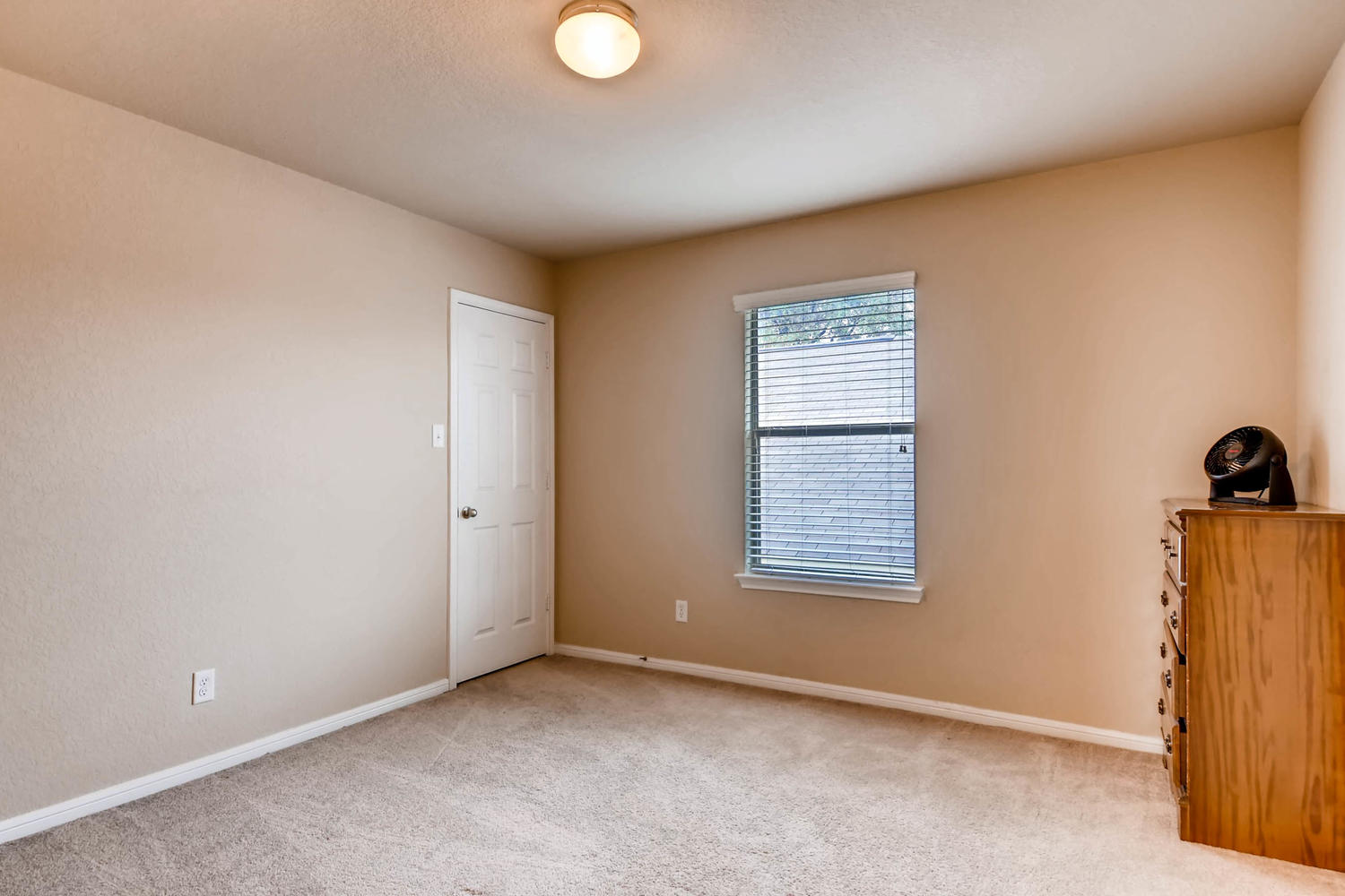 10606 Black Wolf Bay