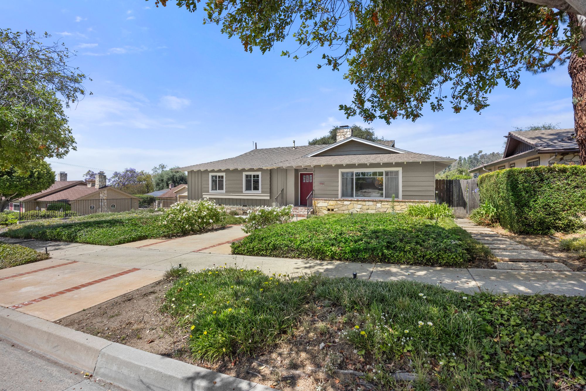 723 Rainbow Drive