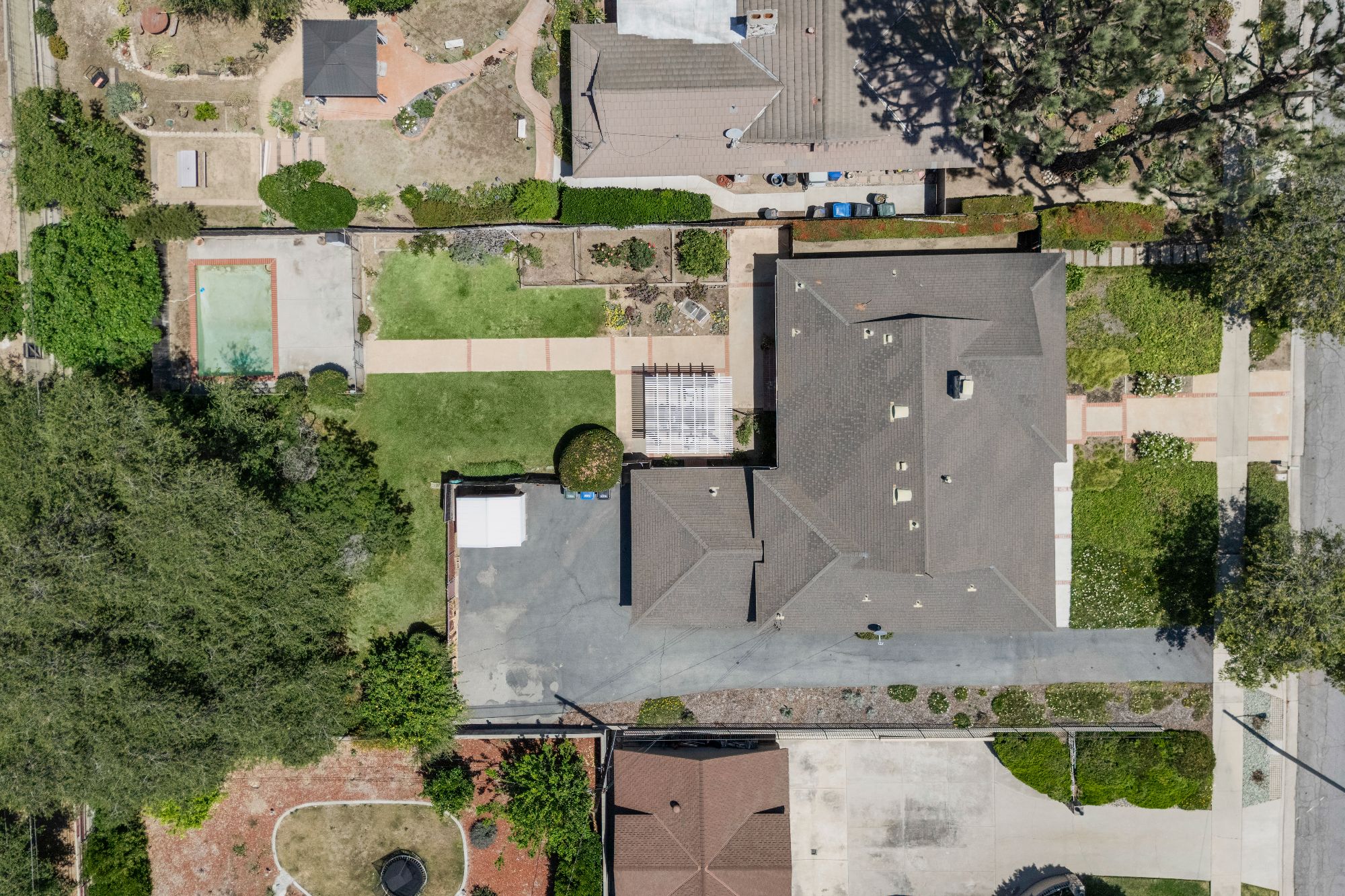 723 Rainbow Drive