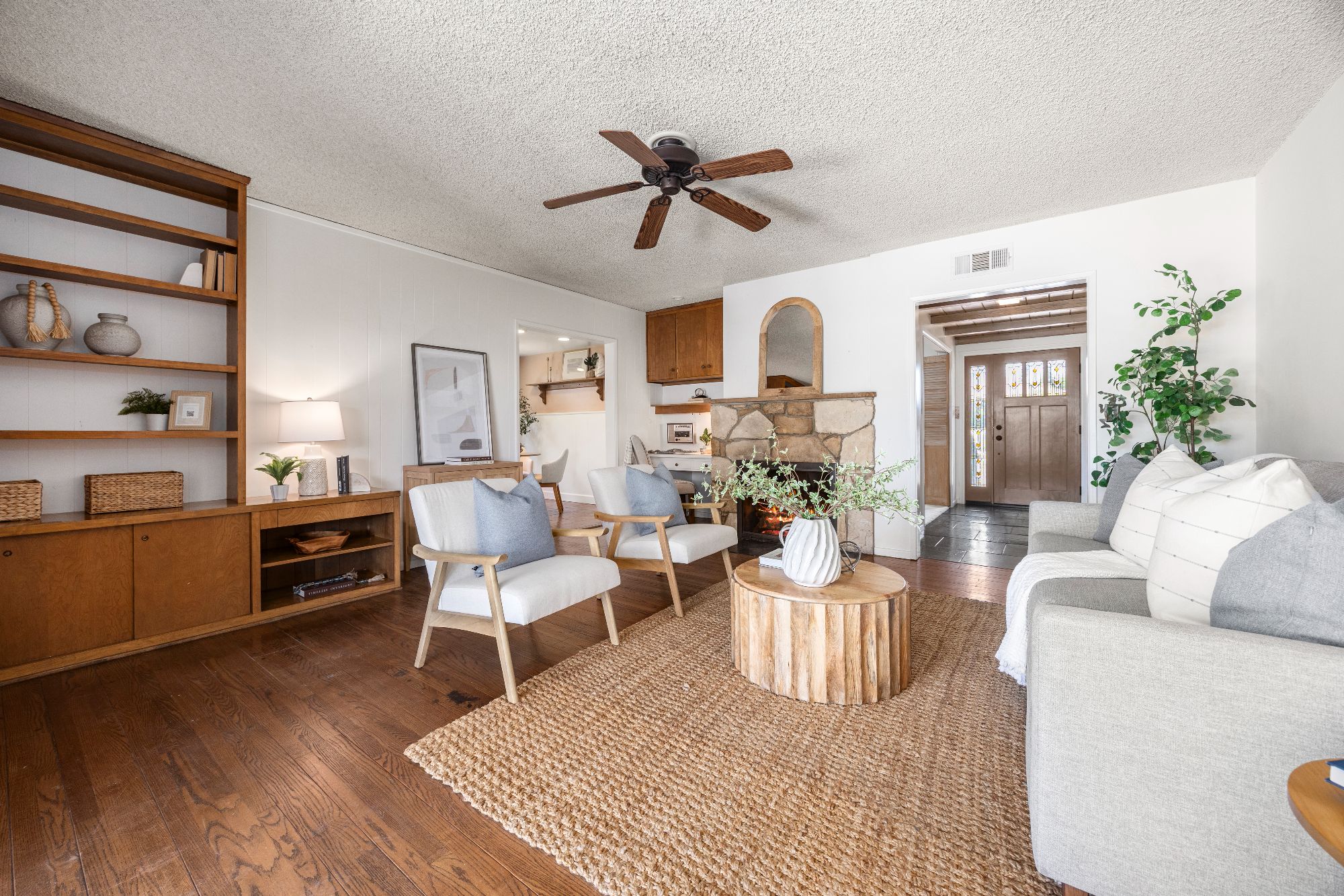 723 Rainbow Drive