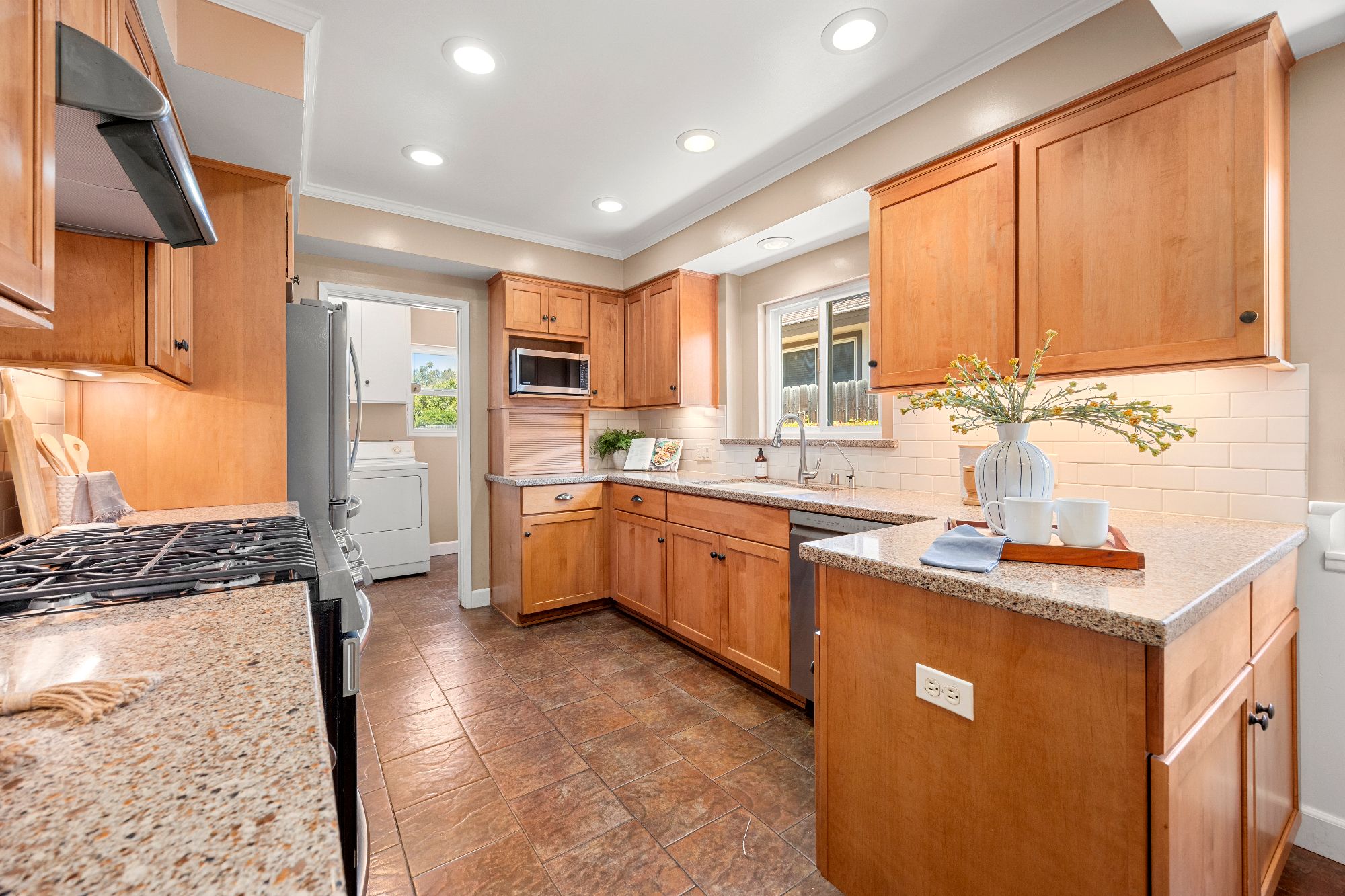 723 Rainbow Drive
