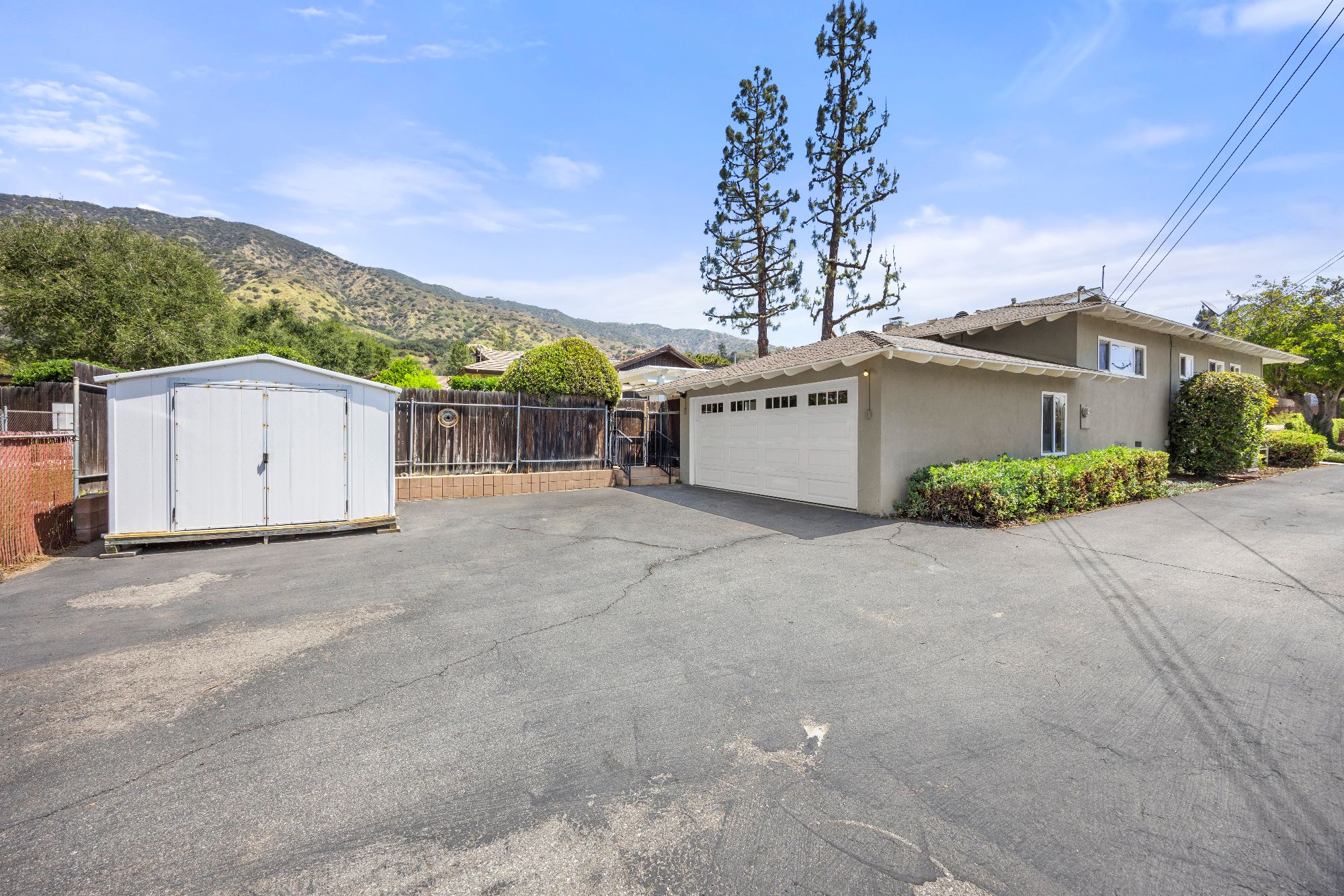 723 Rainbow Drive