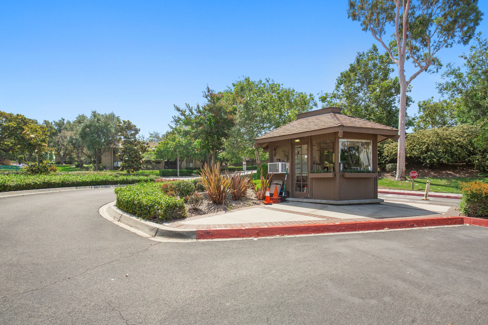 15965 Alta Vista Unit #C