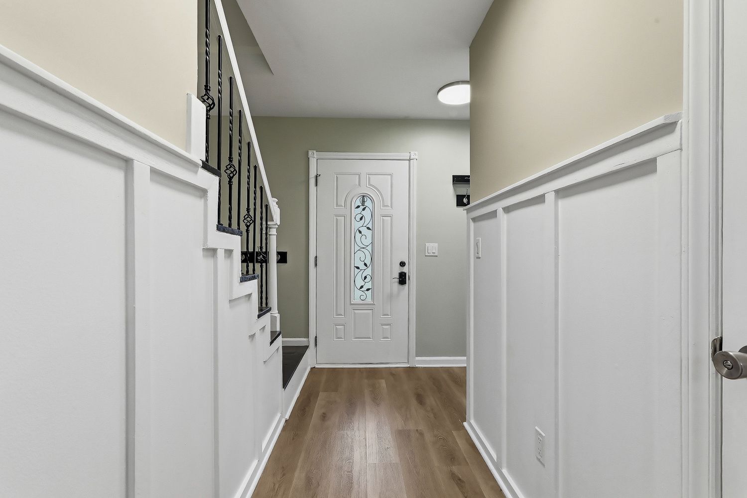 206 Arvo Lane