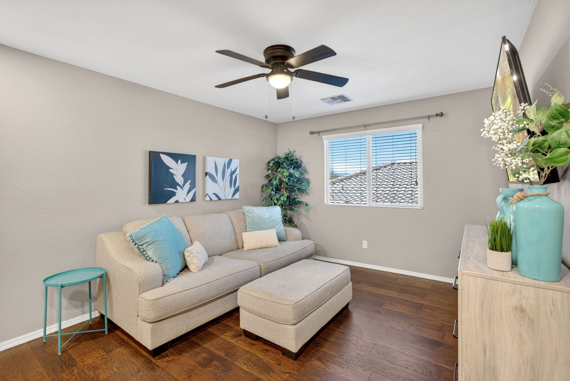 467 North 158th Lane
