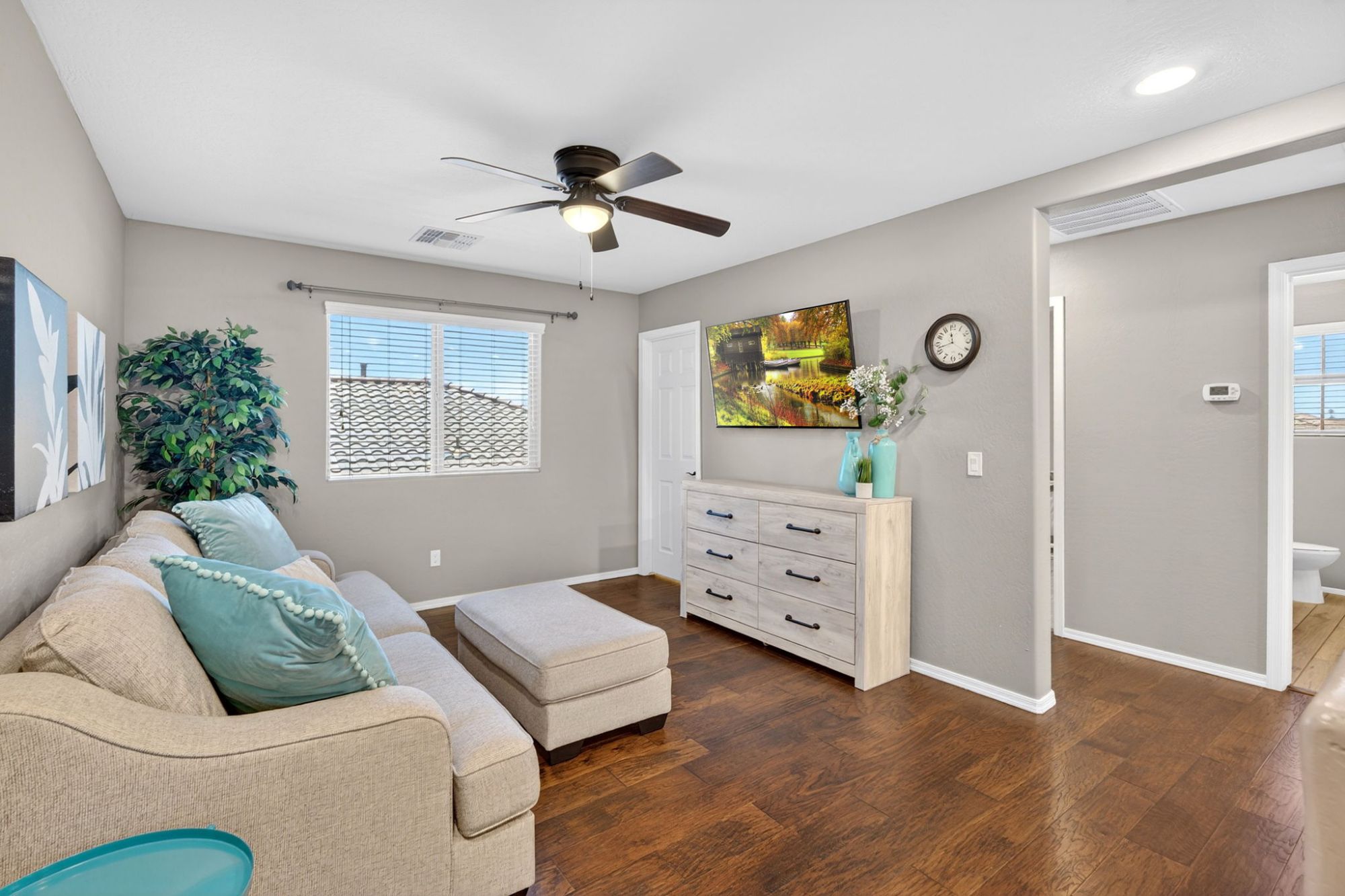 467 North 158th Lane