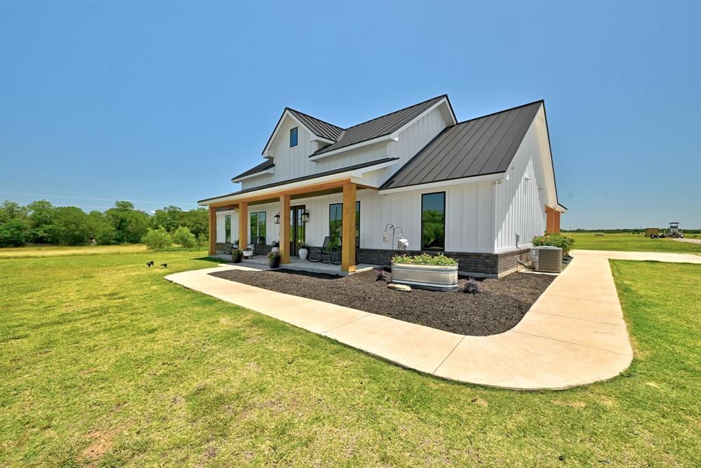2889 Old McMahan Trail
