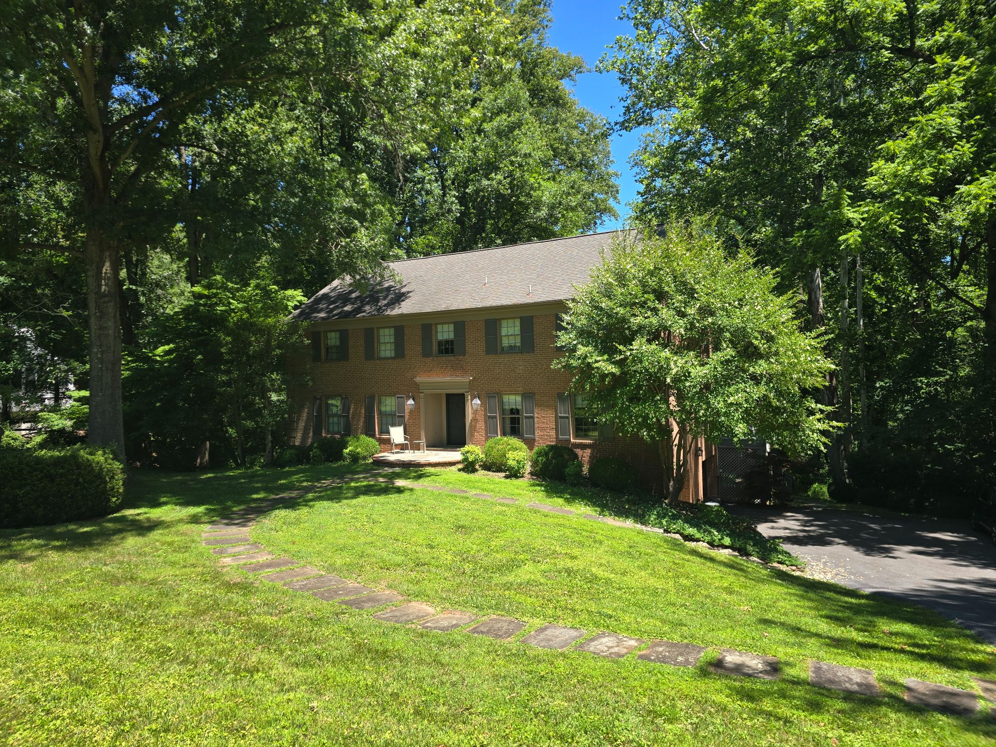 13621 Esworthy Road