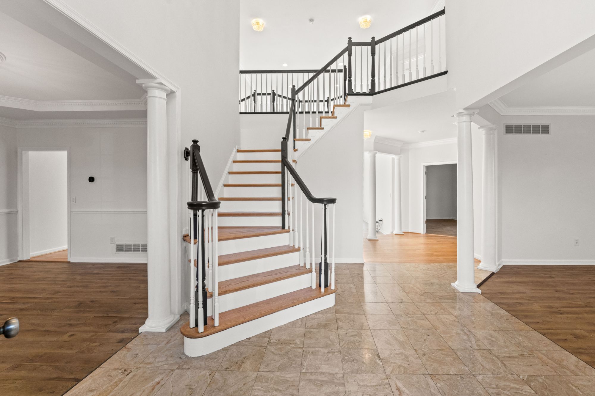 11123 Willow Green Way