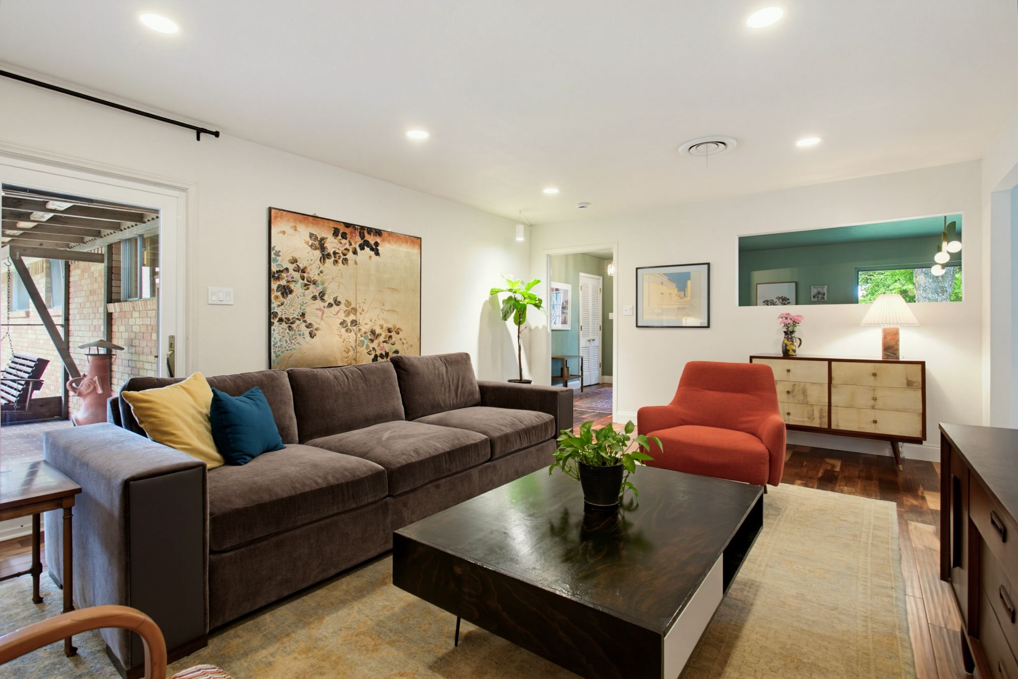 1208 Amherst Drive
