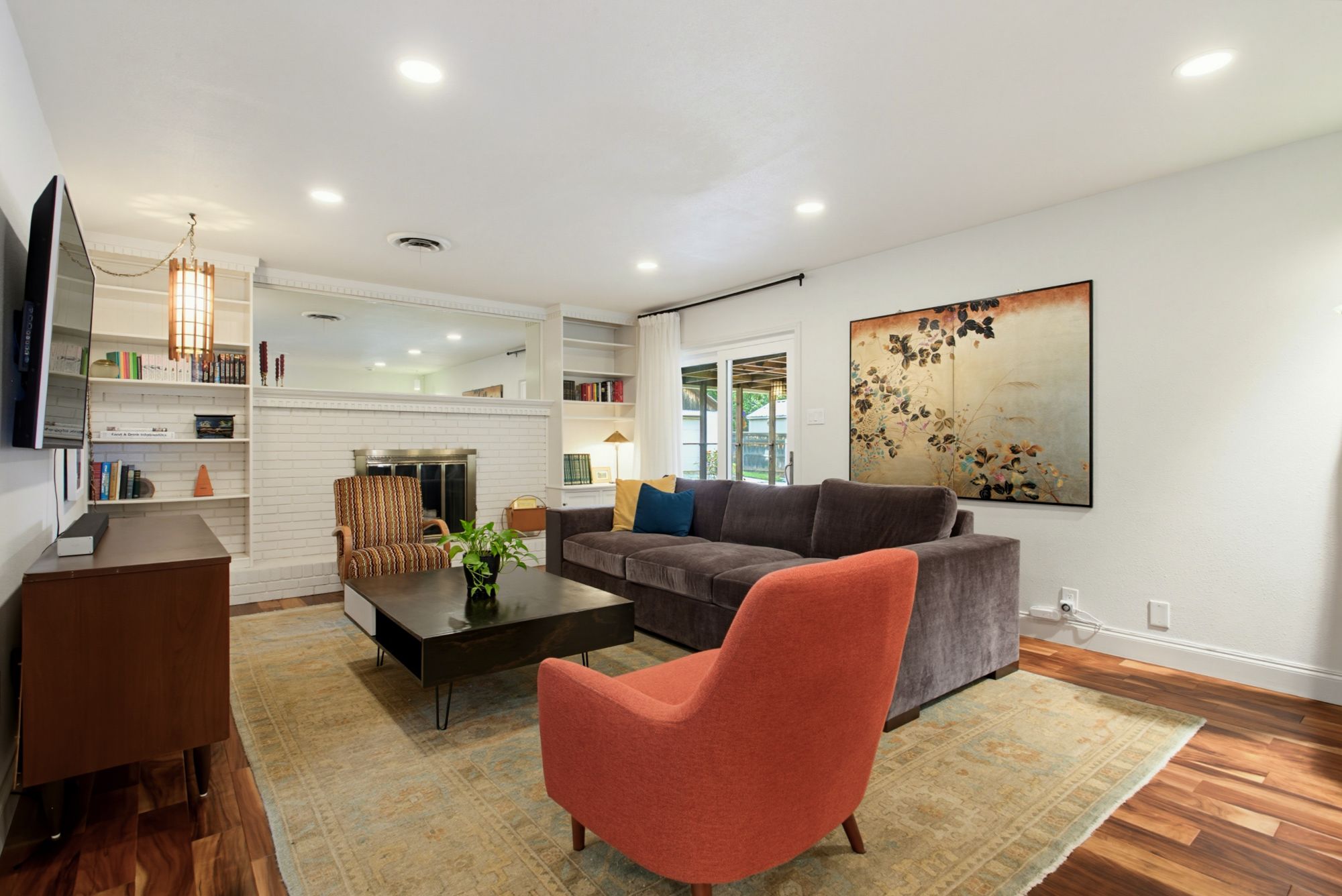 1208 Amherst Drive