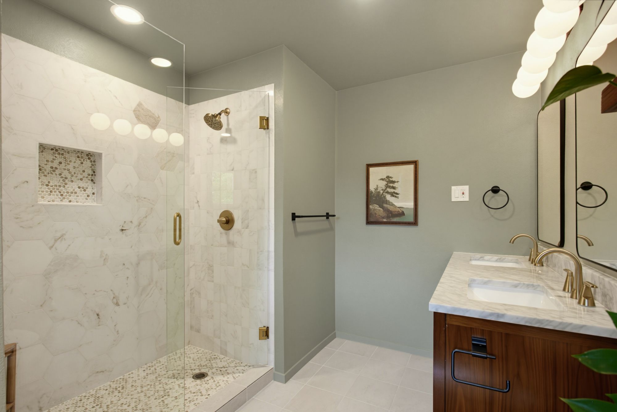 1208 Amherst Drive