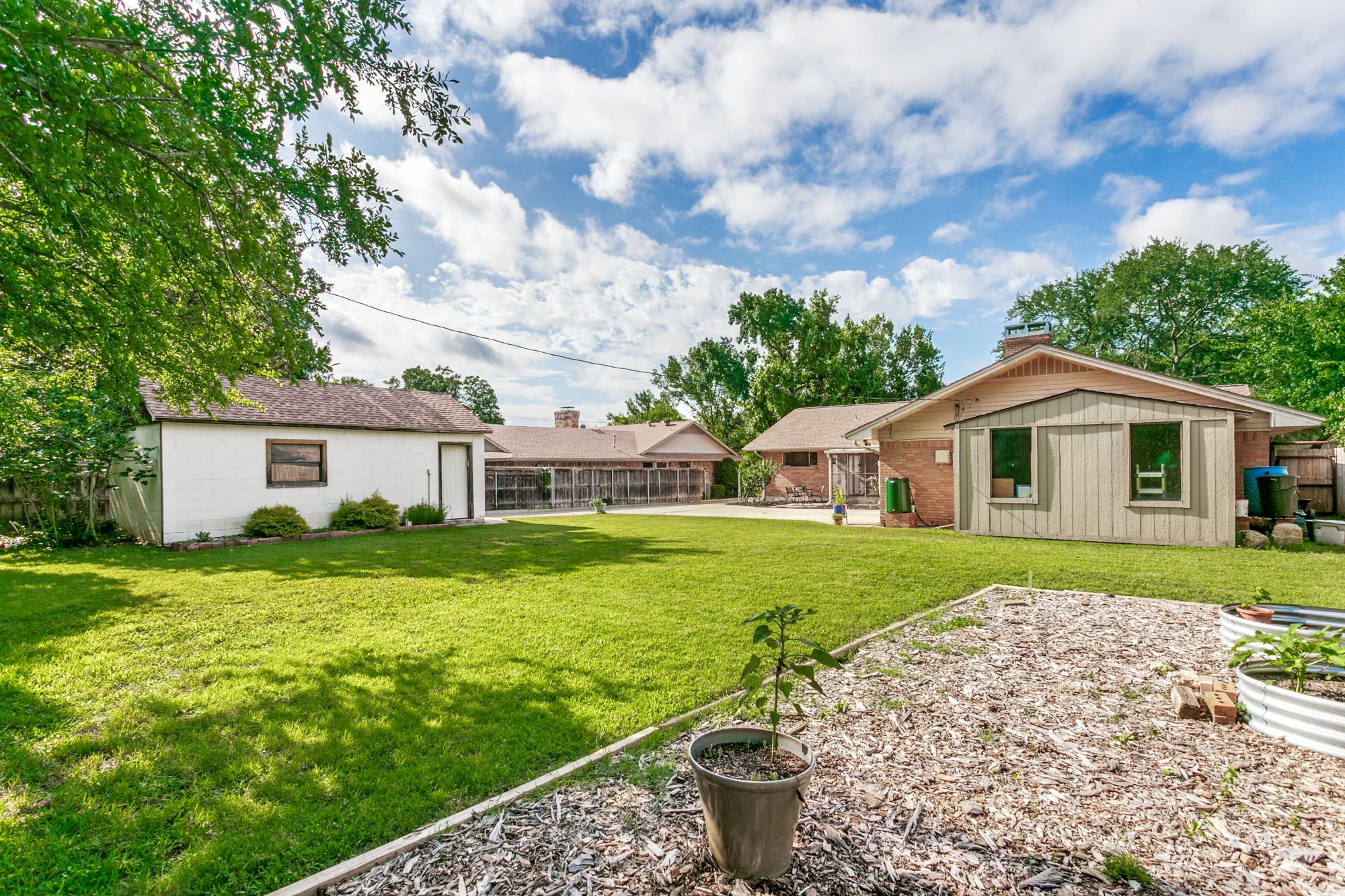 1208 Amherst Drive