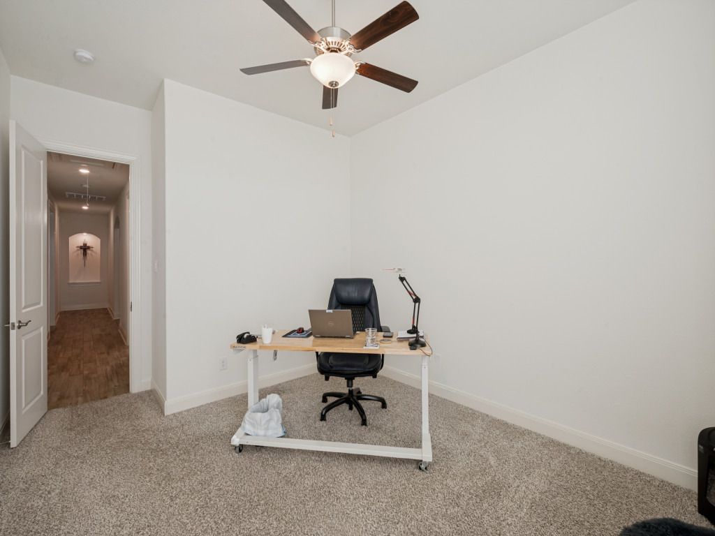 102 White Oak Drive