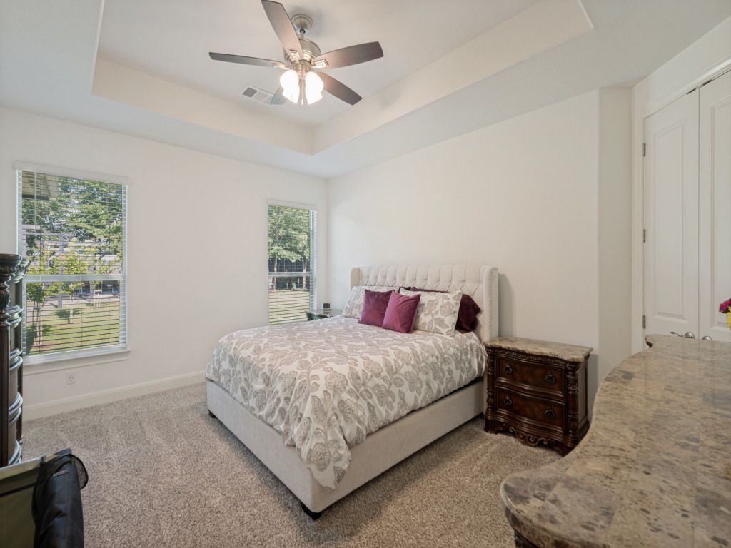102 White Oak Drive