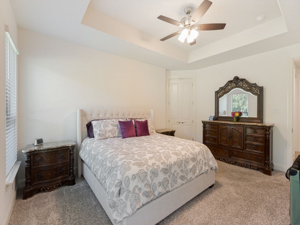 102 White Oak Drive