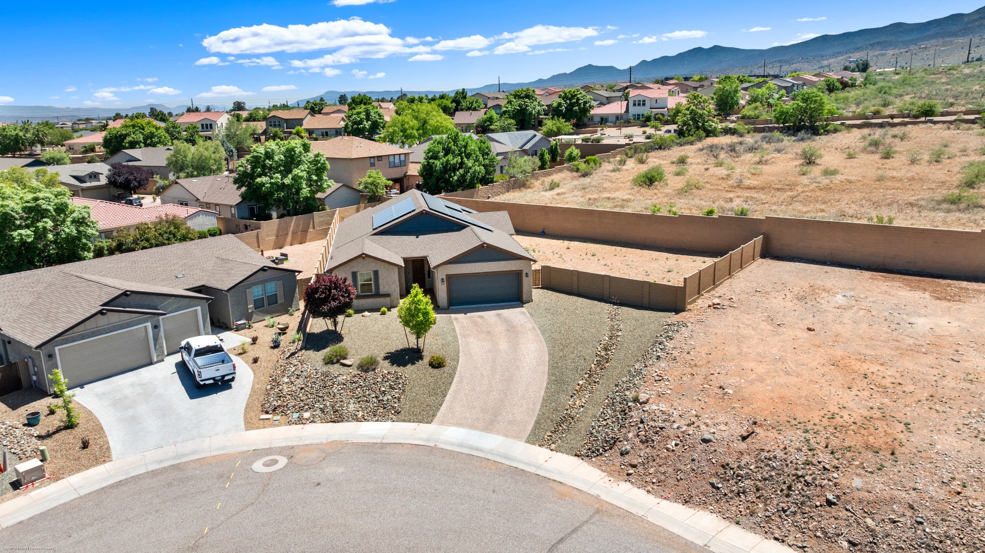 516 Chinaberry Drive