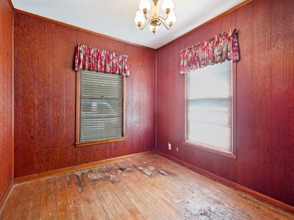 709 Mulkey Lane