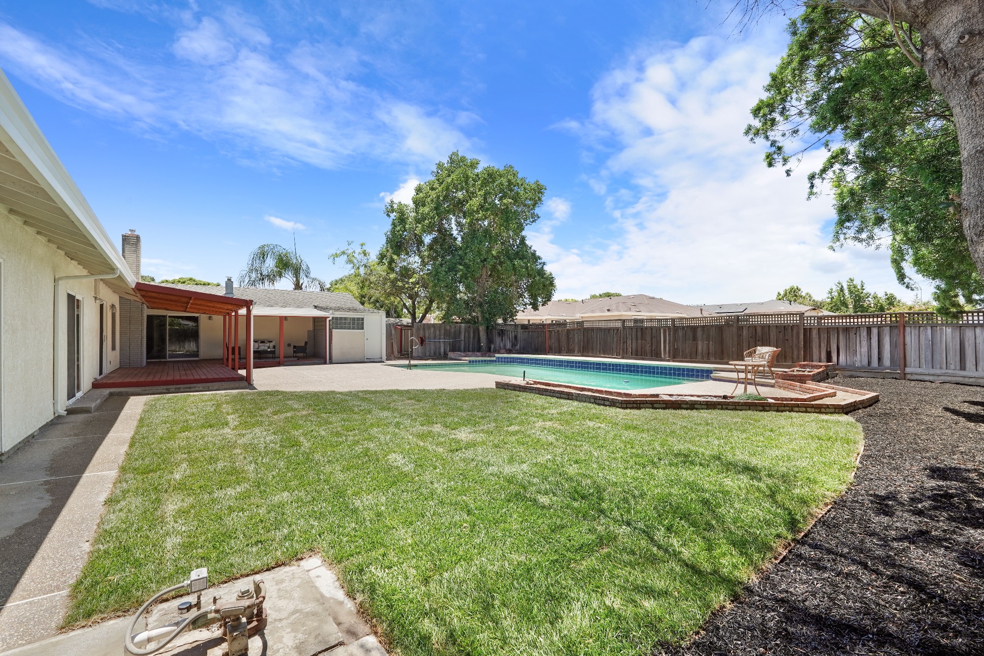 28165 South Chrisman Road