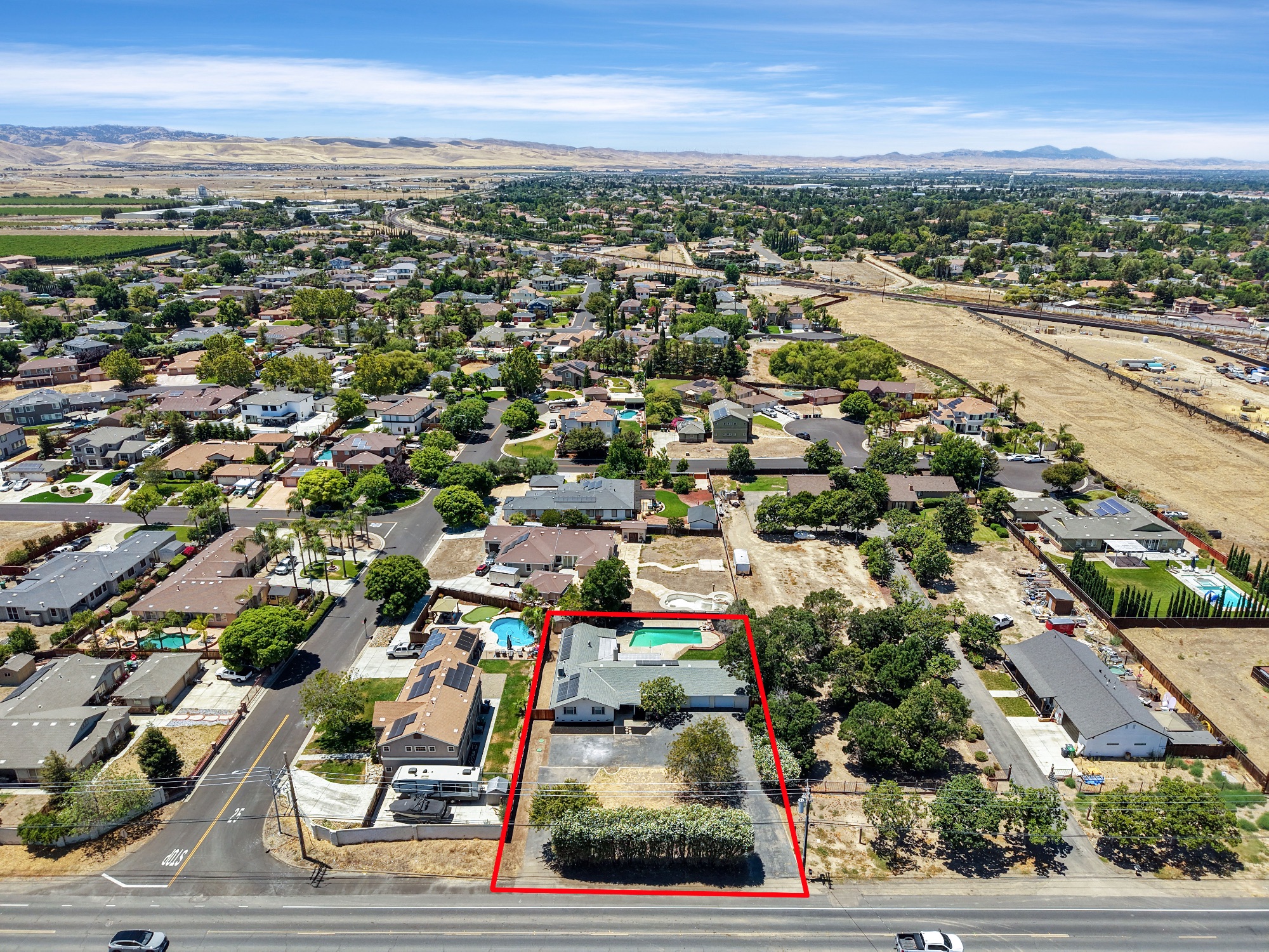 28165 South Chrisman Road