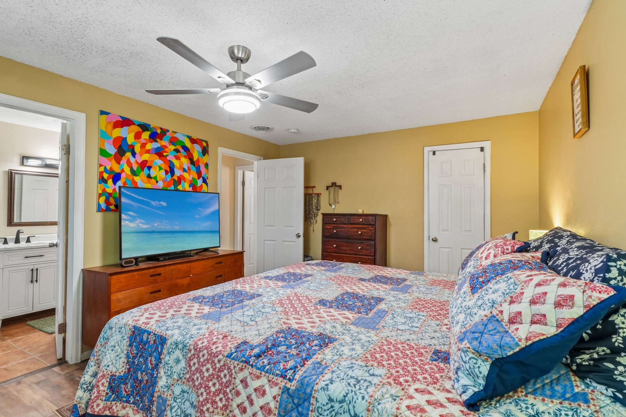 11070 Eudora Circle