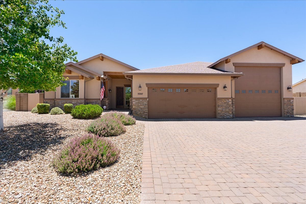 7097 E Sablewood Drive