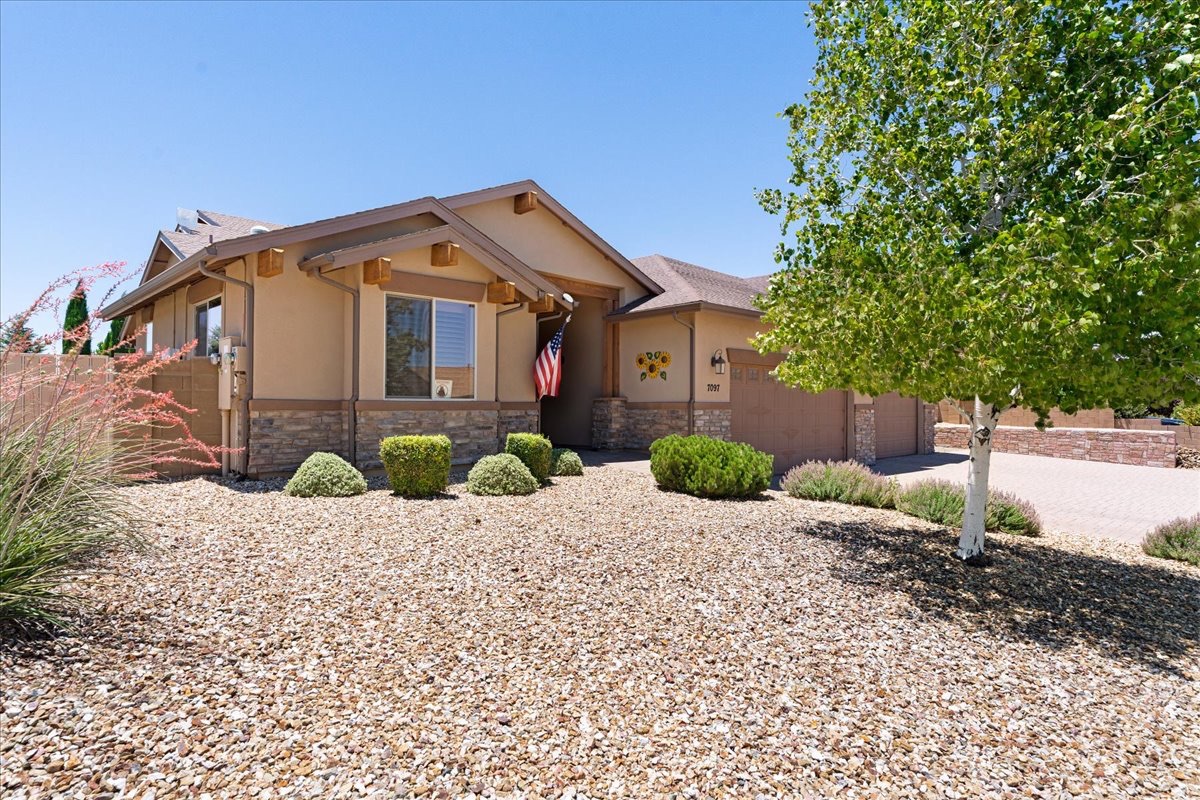 7097 E Sablewood Drive