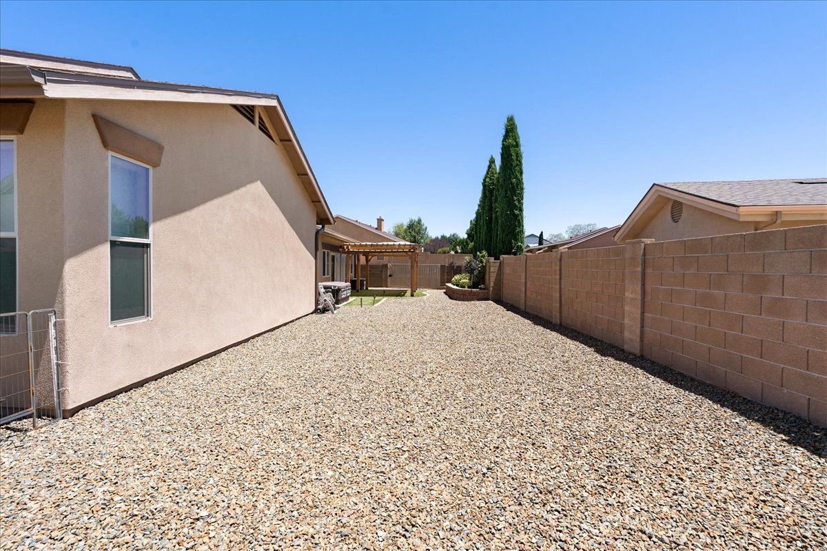 7097 E Sablewood Drive
