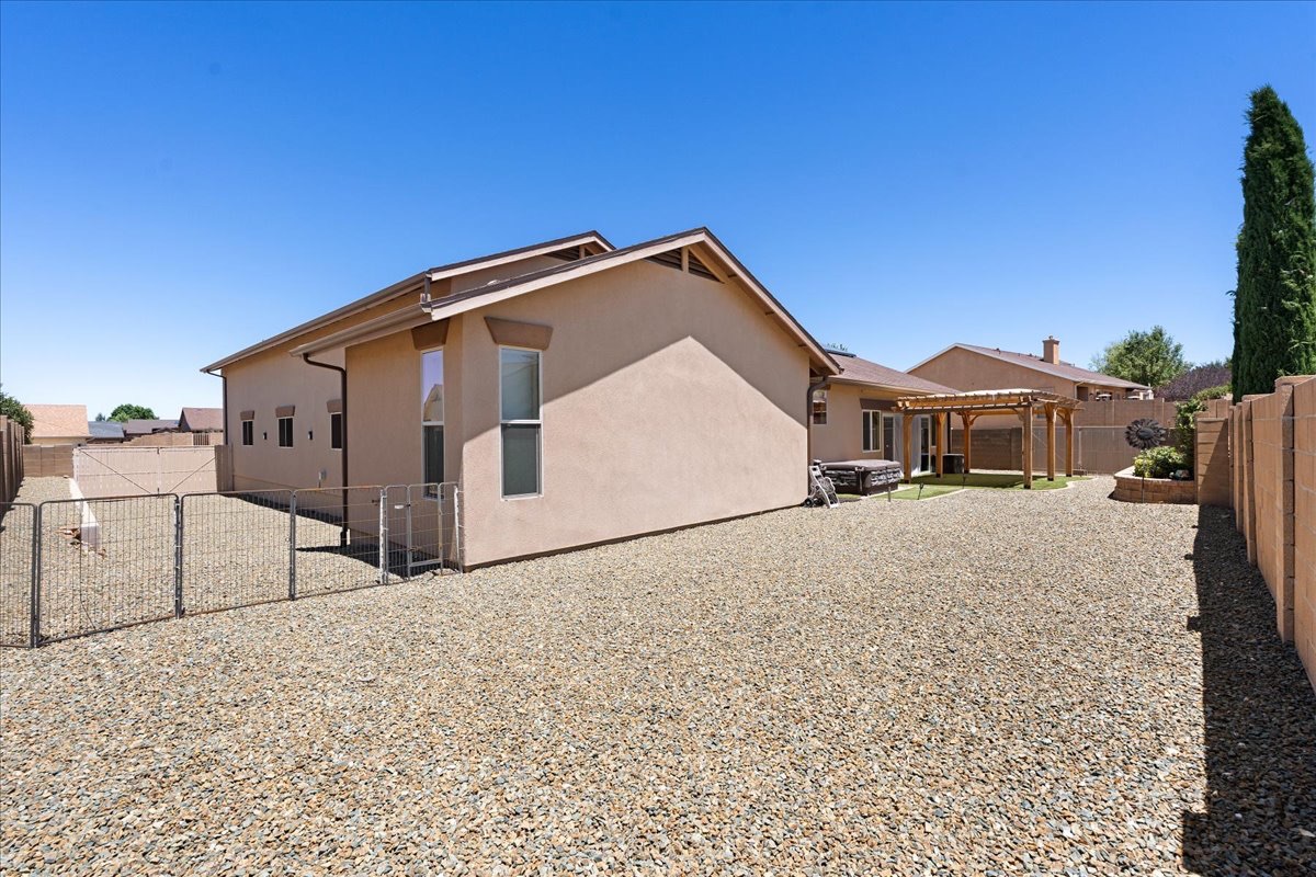 7097 E Sablewood Drive