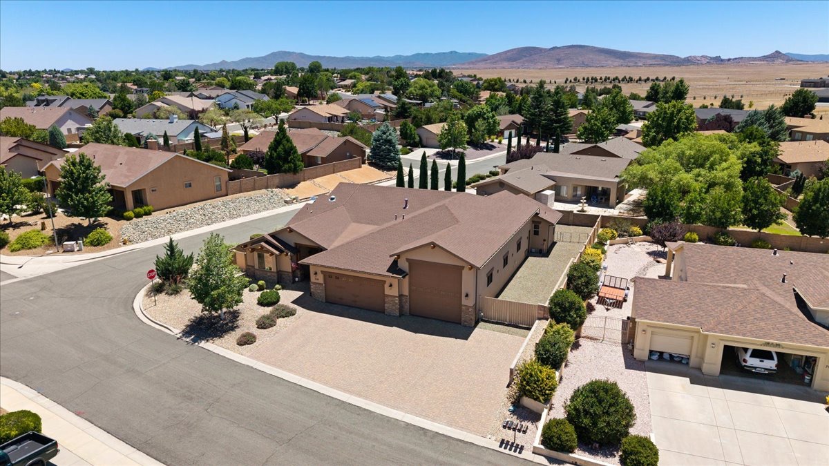 7097 E Sablewood Drive