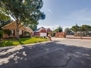 1117 Ellison Park Circle