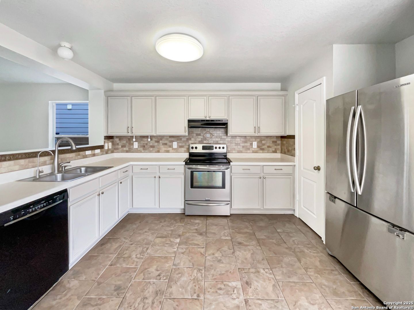 7815 Hedrick Farm