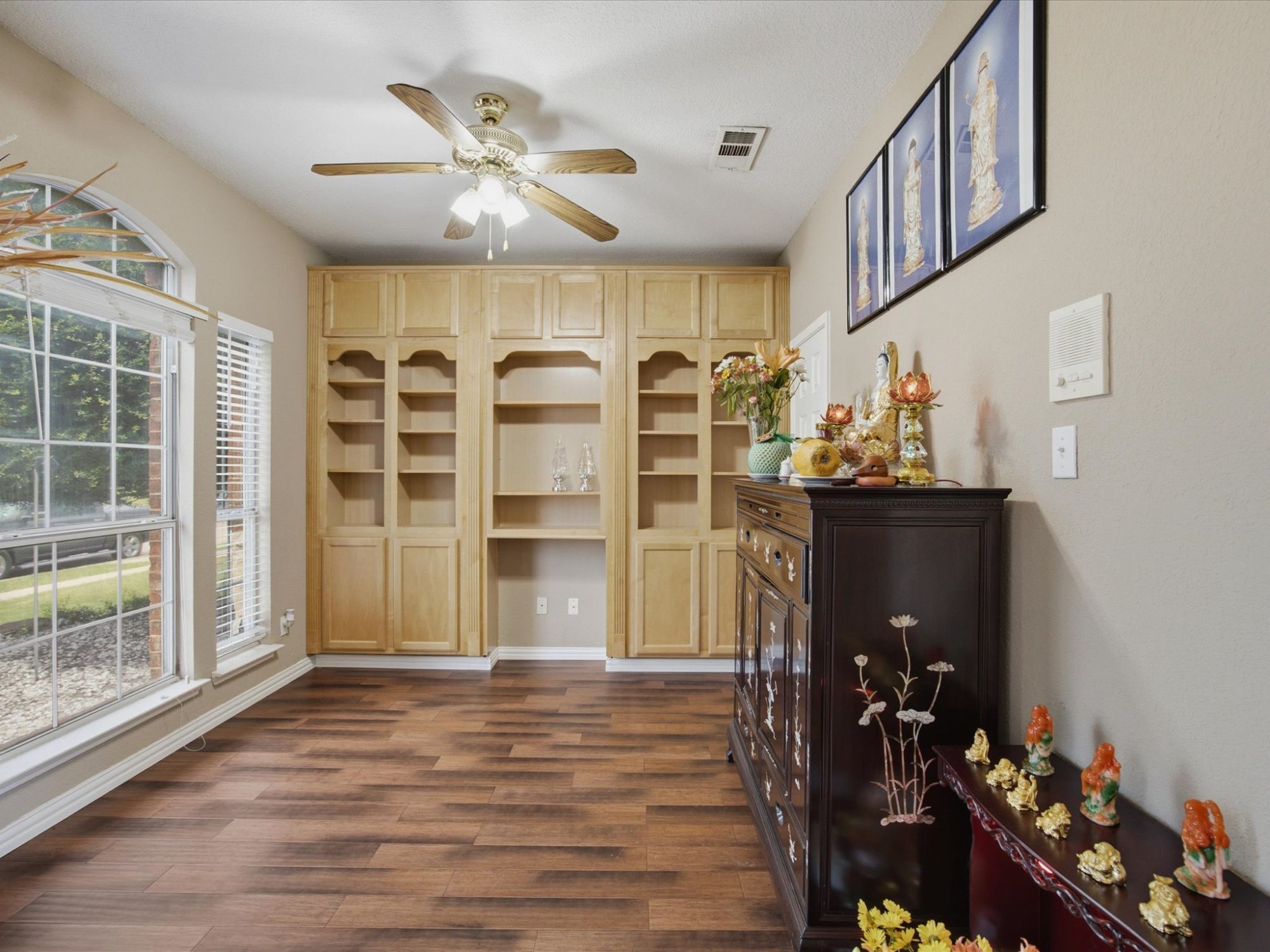 5404 Worley Drive
