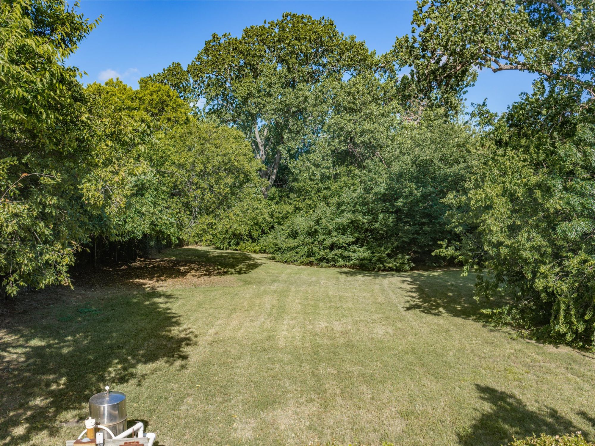 6000 Bettinger Drive