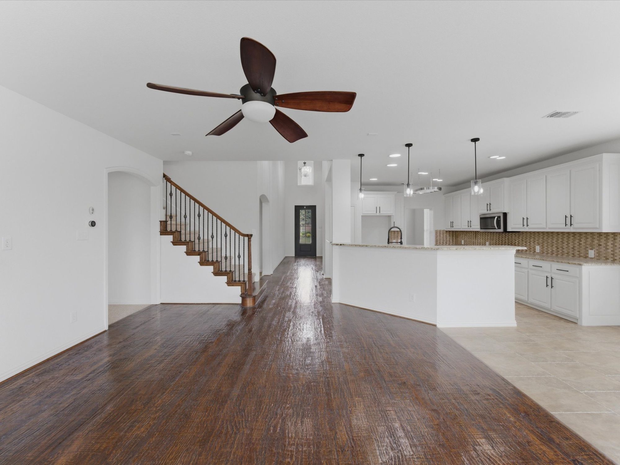 1120 Golden Sunset Court