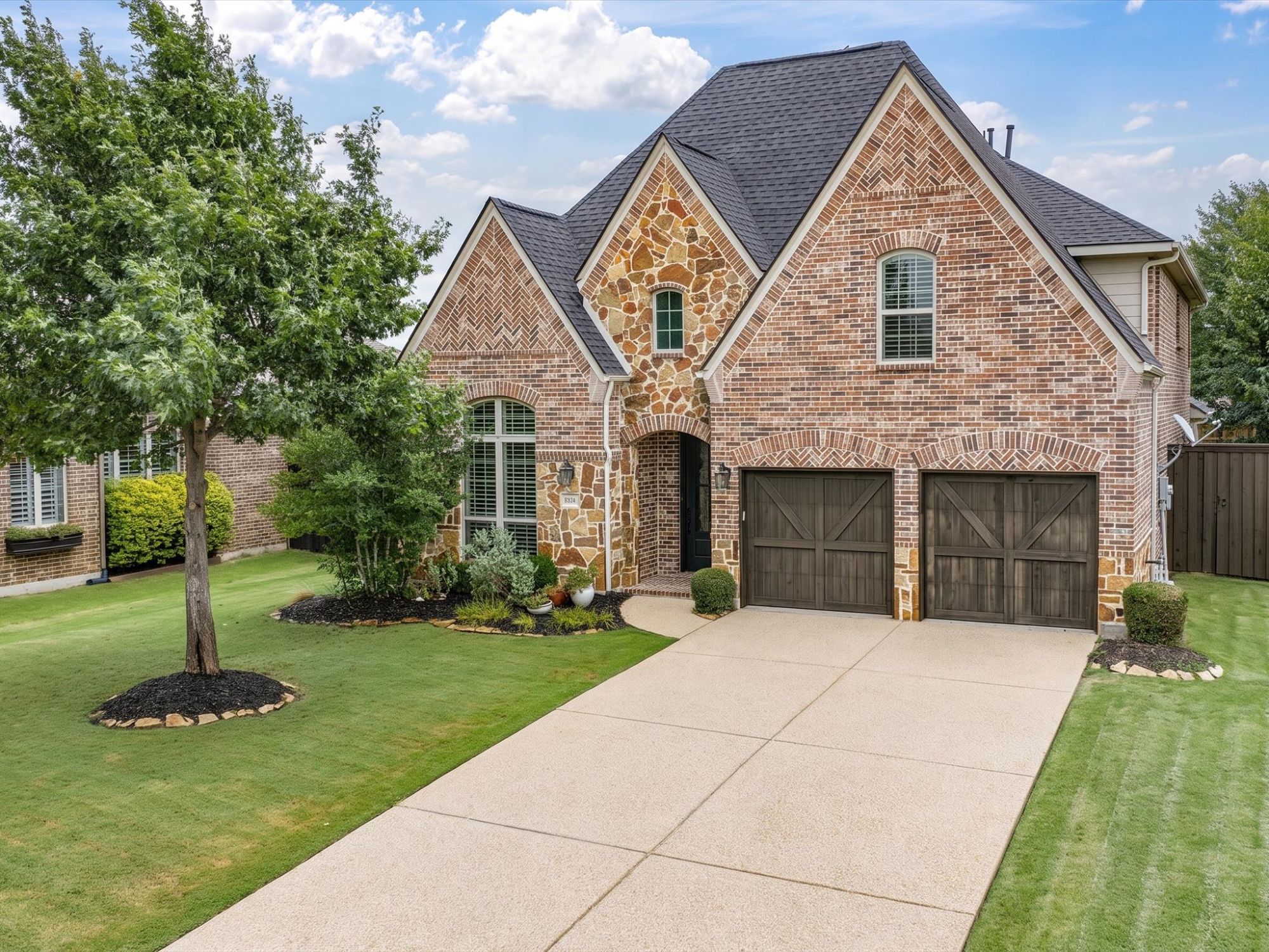 1120 Golden Sunset Court