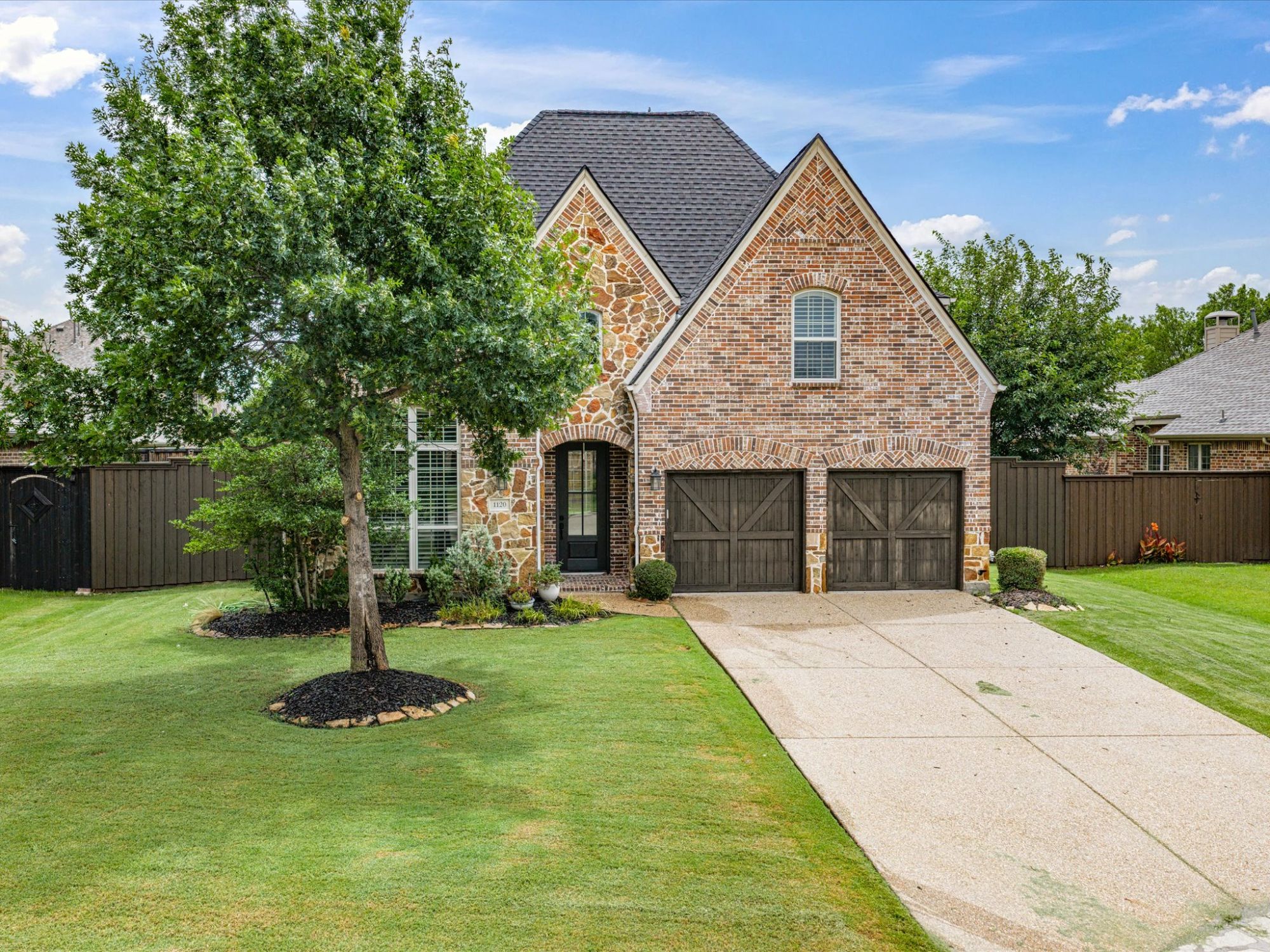 1120 Golden Sunset Court