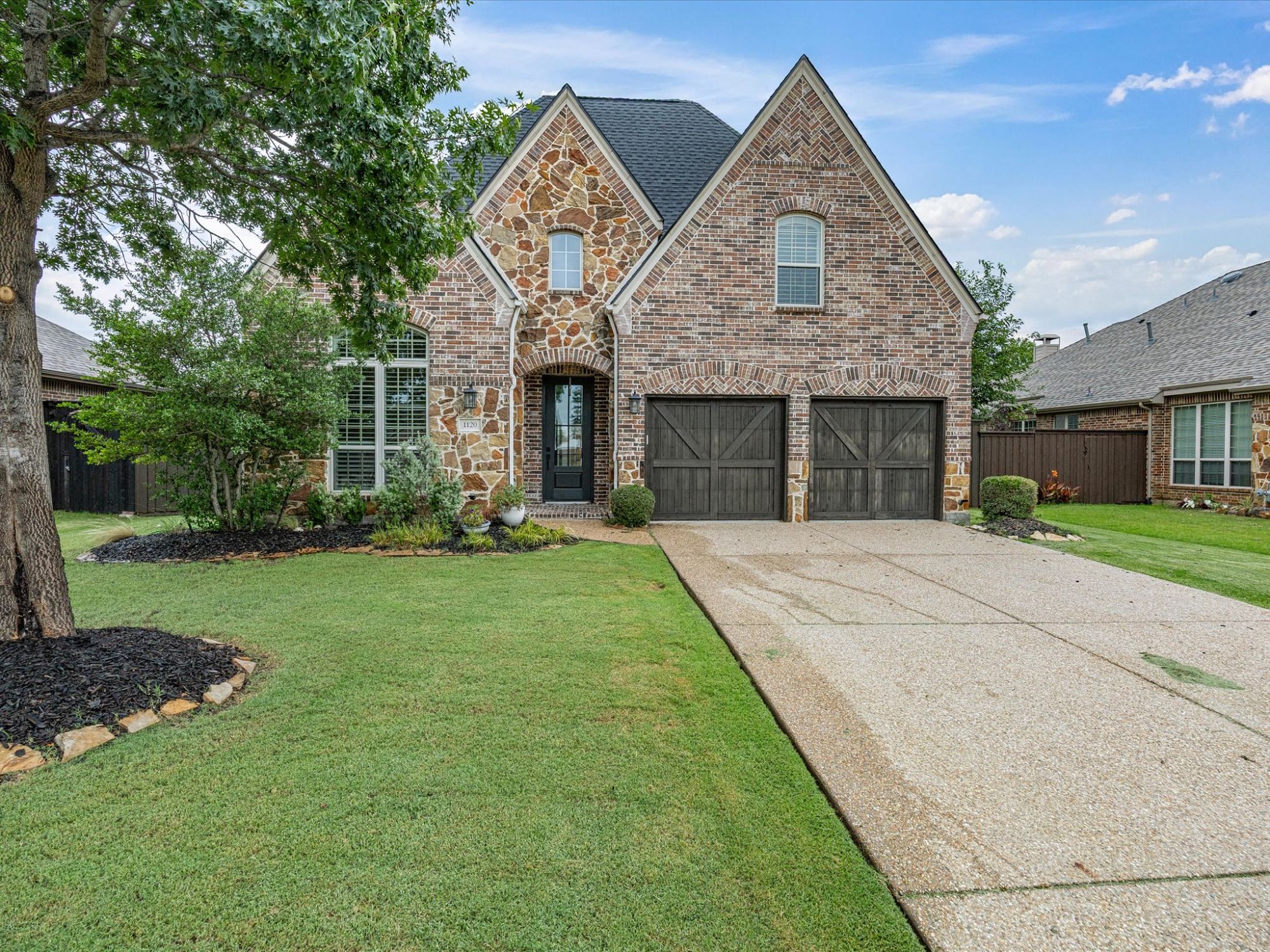 1120 Golden Sunset Court