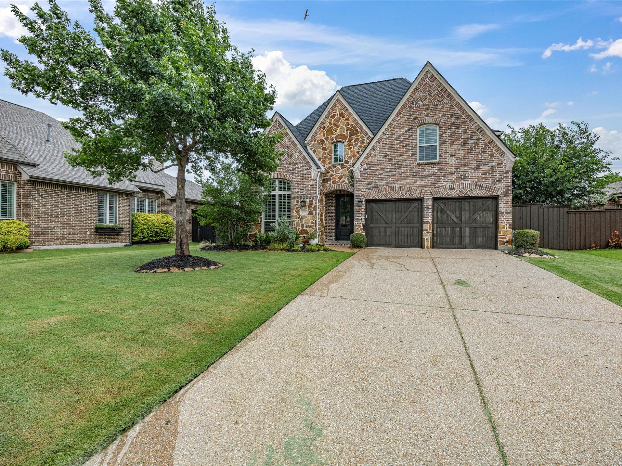 1120 Golden Sunset Court