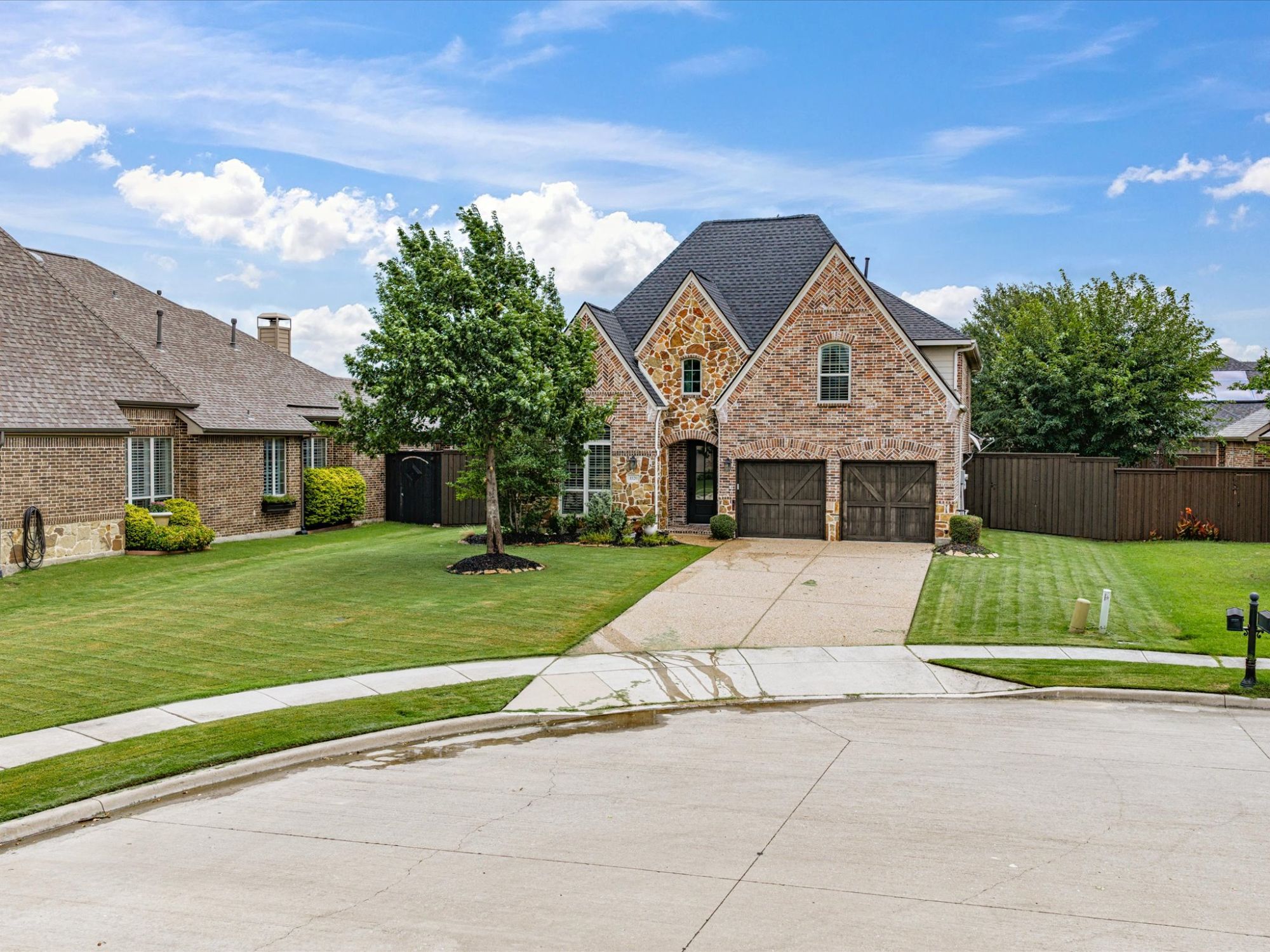 1120 Golden Sunset Court